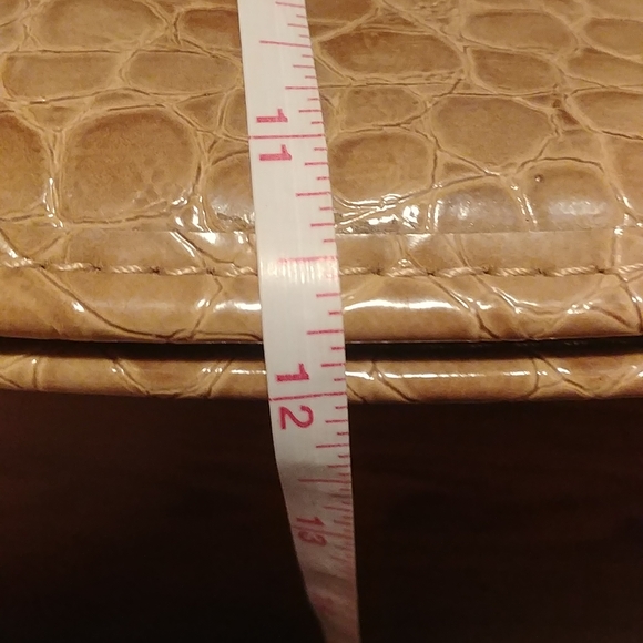 🔷Gianni bini tan purse nwt - Picture 7 of 7